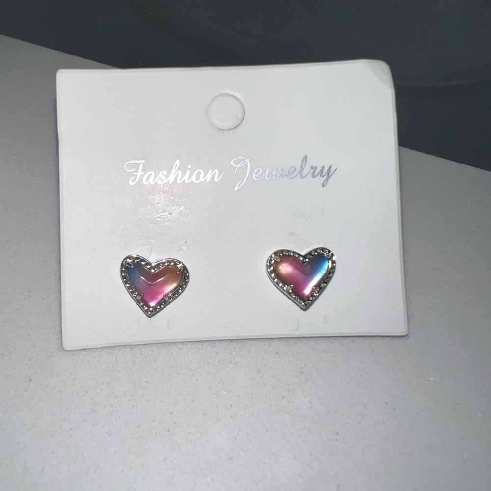 COPY - Kendra Scott, Ari heart earrings, watercolor
